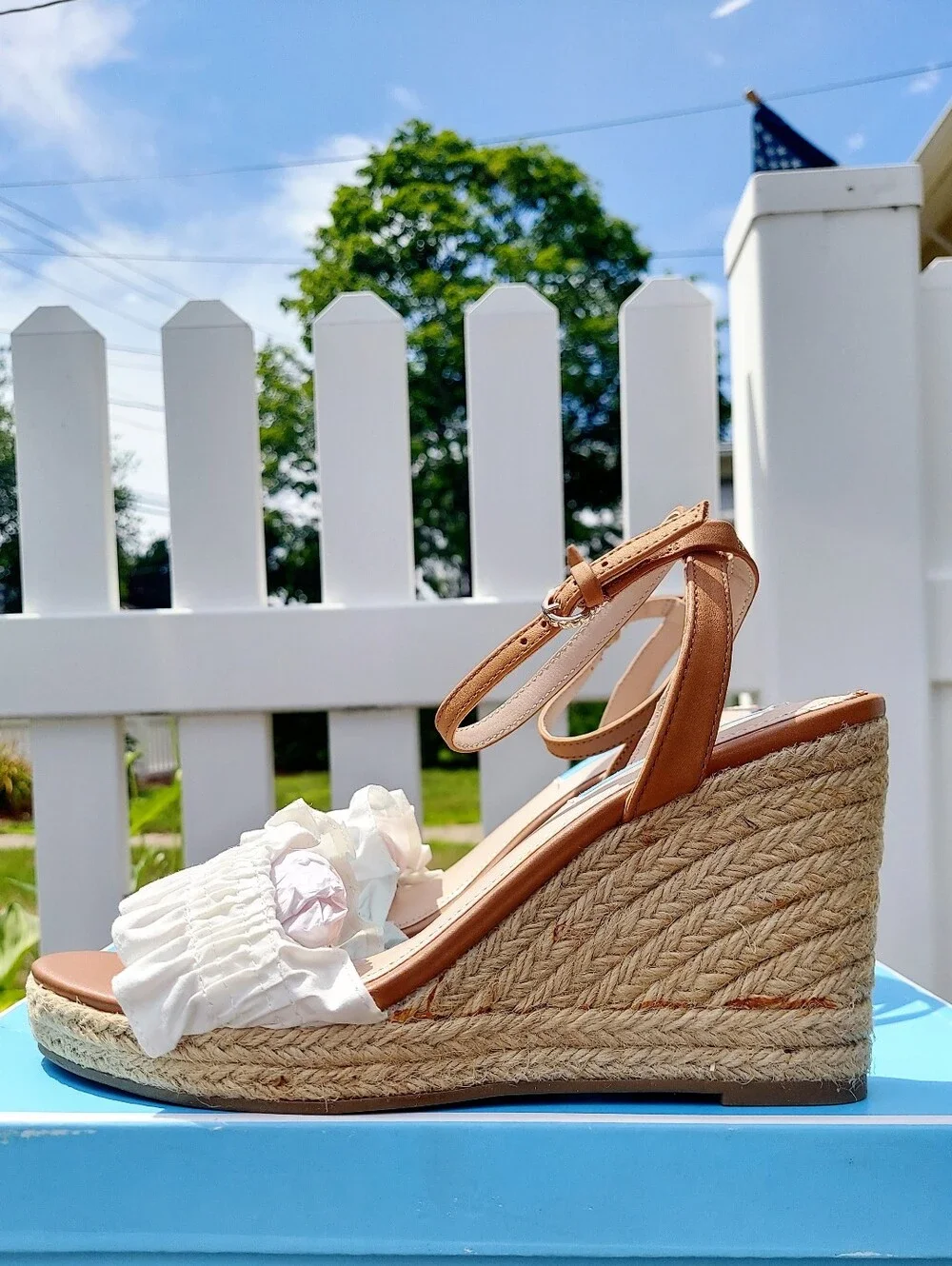 Draper James White Espadrille White Wedge Sandals Women Size 8 NWT Cottagecore